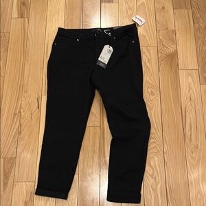 Black Cropped Pants